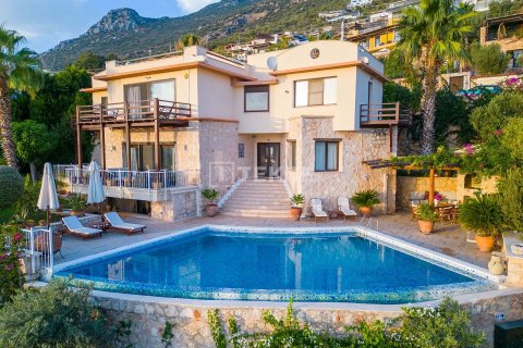 Villa for sale  in Kas, Antalya, Turkey, 5 bedrooms, 330m2, No. 193893 – photo 1