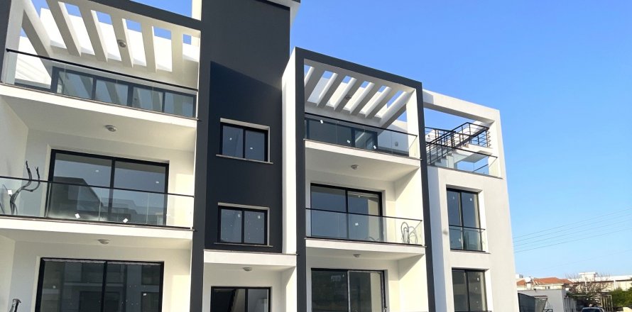 Квартира  4-х ком. в Алсанджаке, Гирне, Северный Кипр №211125