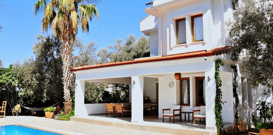 4+1 Villa  in Ovacik, Mugla, Turkey No. 206944