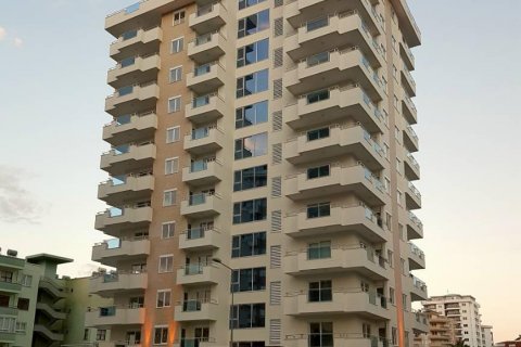 آپارتمان در  Mahmutlar ، ترکیه 100 متر مربع.  شماره 209743 - 1