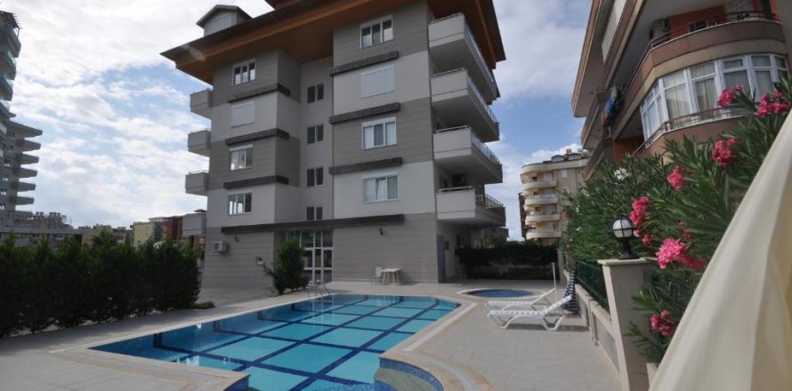 آپارتمان در  Oba ، ترکیه 120 متر مربع.  شماره 207894