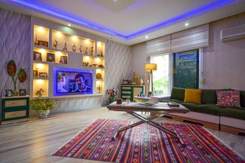 آپارتمان در  Mahmutlar ، ترکیه 140 متر مربع.  شماره 209128 - 7