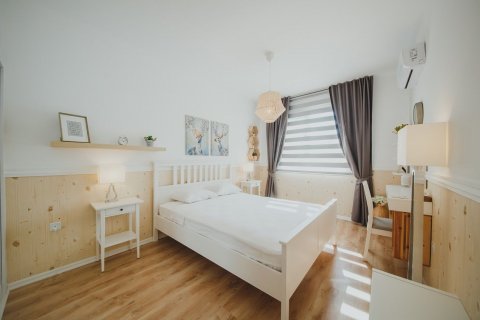 آپارتمان در  Iskele ، ترکیه 101 متر مربع.  شماره 210740 - 14