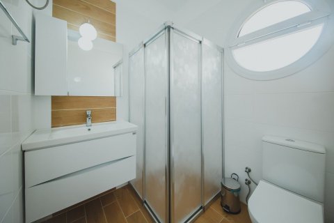 آپارتمان در  Iskele ، ترکیه 101 متر مربع.  شماره 210740 - 13