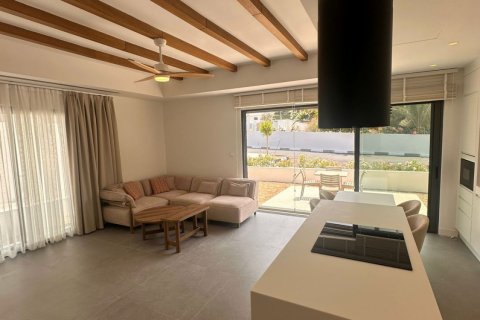 Lejlighed  i Alsancak, Girne,  Nr. 210732 - 16