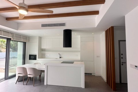 Lejlighed  i Alsancak, Girne,  Nr. 210732 - 22