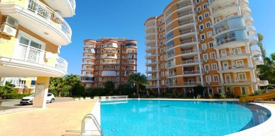 Lägenhet  i Tosmur, Alanya, Antalya, Turkiet Nr. 209155