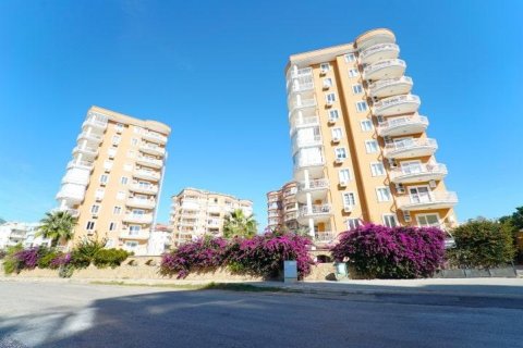 Lägenhet  i Tosmur, Alanya, Antalya, Turkiet Nr. 209155 - 3