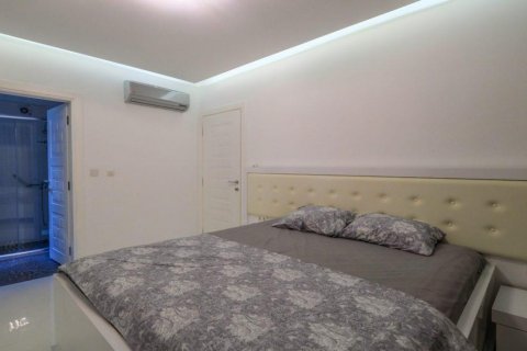 آپارتمان در  Kestel ، ترکیه 115 متر مربع.  شماره 208118 - 22