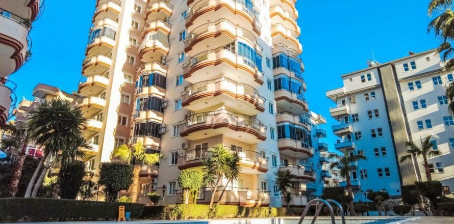 آپارتمان در  Mahmutlar ، ترکیه 132 متر مربع.  شماره 208811