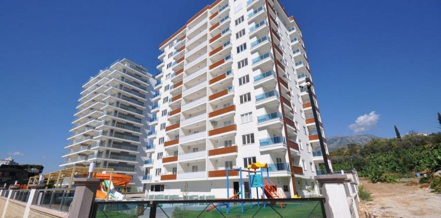 Apartment in Mahmutlar, Antalya, Turkey No. 209221