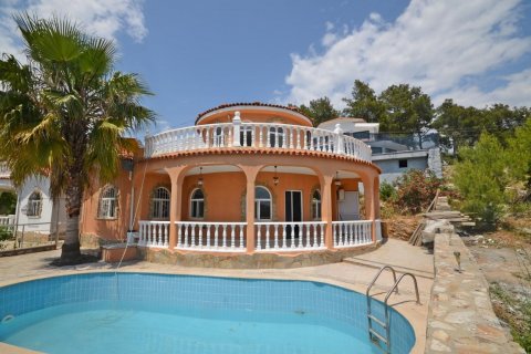 Продажа виллы  в Авсалларе, Анталье, Турция 4 комн., 160м2, №208394 – фото 1