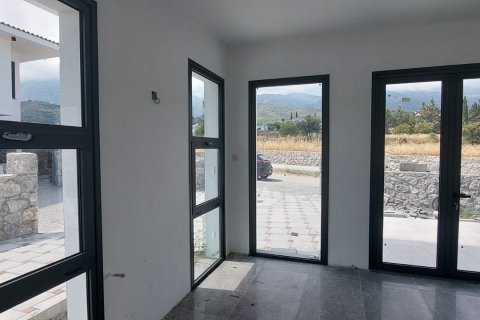 Продажа виллы  в Алсанджаке, Гирне, Северный Кипр 4 комн., 180м2, №12960 – фото 13