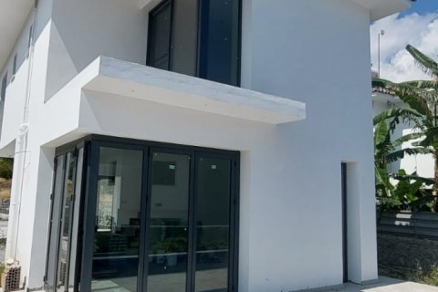 Продажа виллы  в Алсанджаке, Гирне, Северный Кипр 4 комн., 180м2, №12960 – фото 9