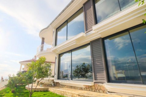 Продажа виллы  в Аланье, Анталье, Турция 5 комн., 290м2, №207803 – фото 25