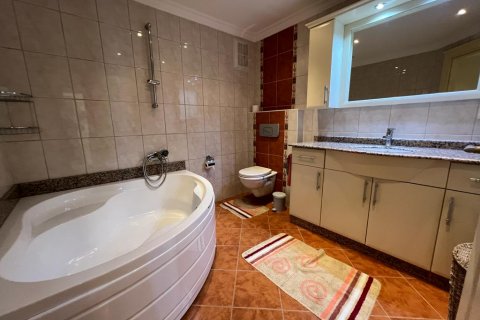 Продажа квартиры  в Махмутларе, Анталье, Турция 4 комн., 170м2, №207806 – фото 16